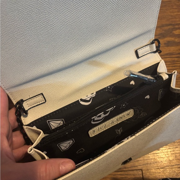 SOLD Betsey Johnson Stylish Cream Crossbody Bag with Black Spider and Bat Design - Picture 4 of 8